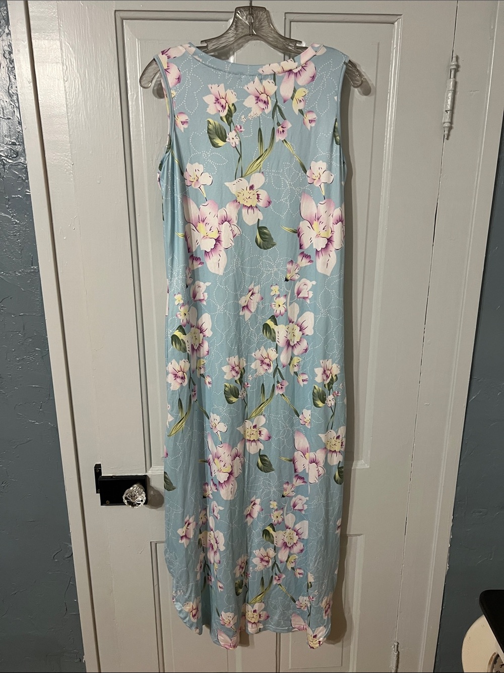 Sleeveless Light Blue Floral Maxi Dress - Picture 2 of 3